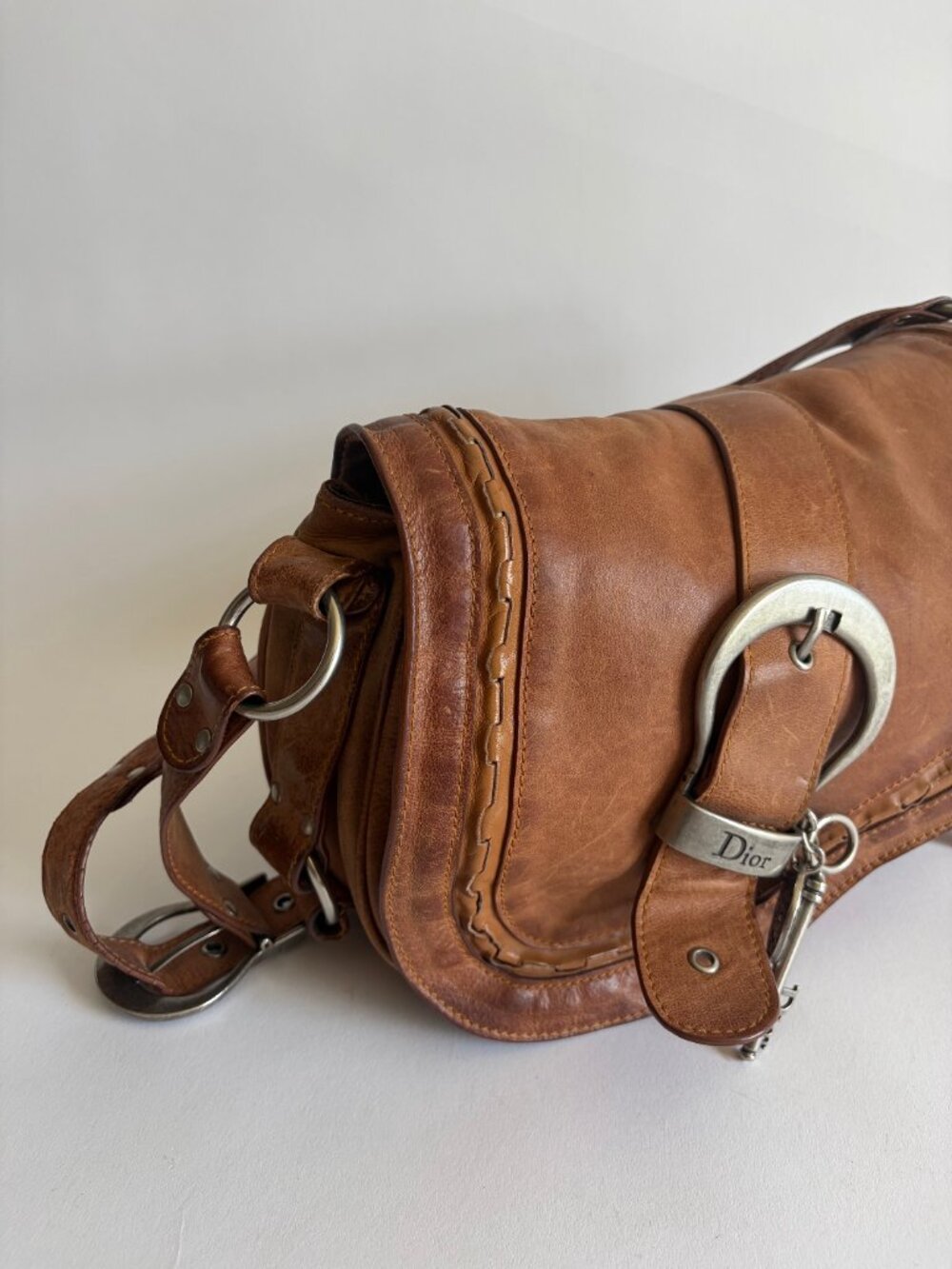 VINTAGE CHRISTIAN DIOR GAUCHO BROWN SADDLE BAG - Picture 4 of 16